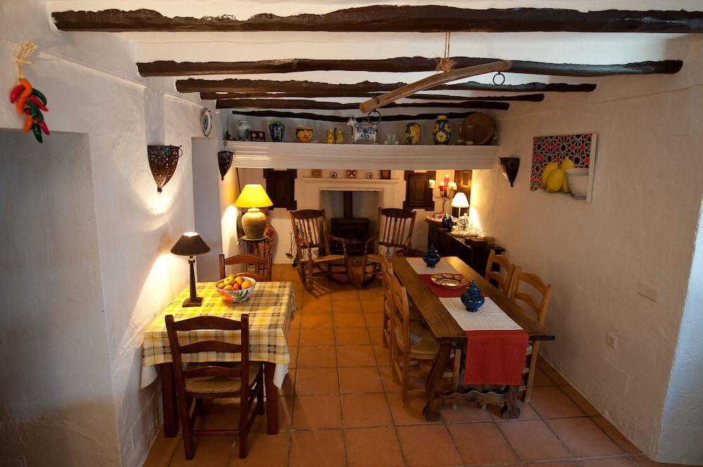 Bed and Breakfast Cortijo La Haza Iznájar Esterno foto