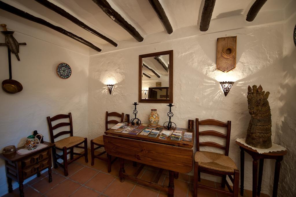 Bed and Breakfast Cortijo La Haza Iznájar Esterno foto