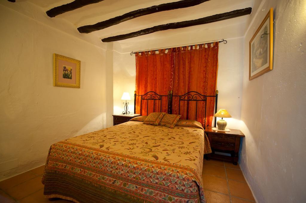 Bed and Breakfast Cortijo La Haza Iznájar Camera foto
